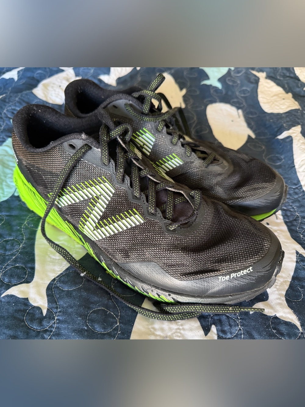 New Balance Unknown Summit GTX Sneakers size 10
